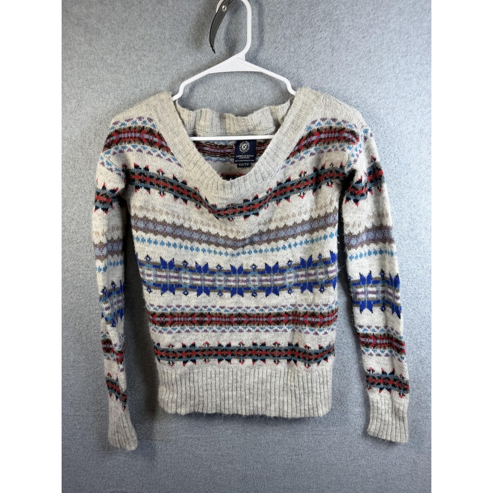 American Eagle Outfitters Sweater Womens XS Beige V Neck Fair Isle Knit Pullover